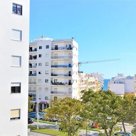 Apartamento T2 Ashram - 100 Meters Beach