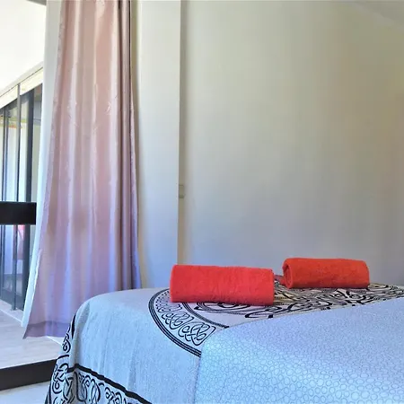 T2 Ashram - 100 Meters Beach