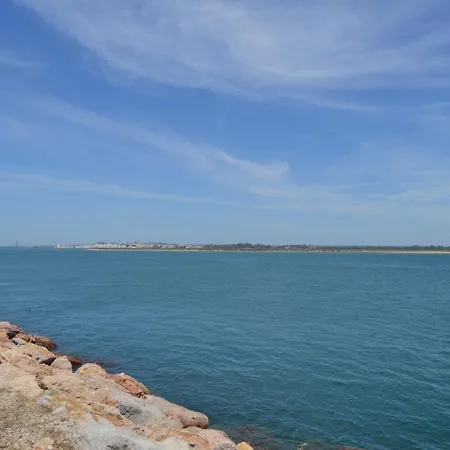 Apartment T2 Ashram - 100 Meters Beach *